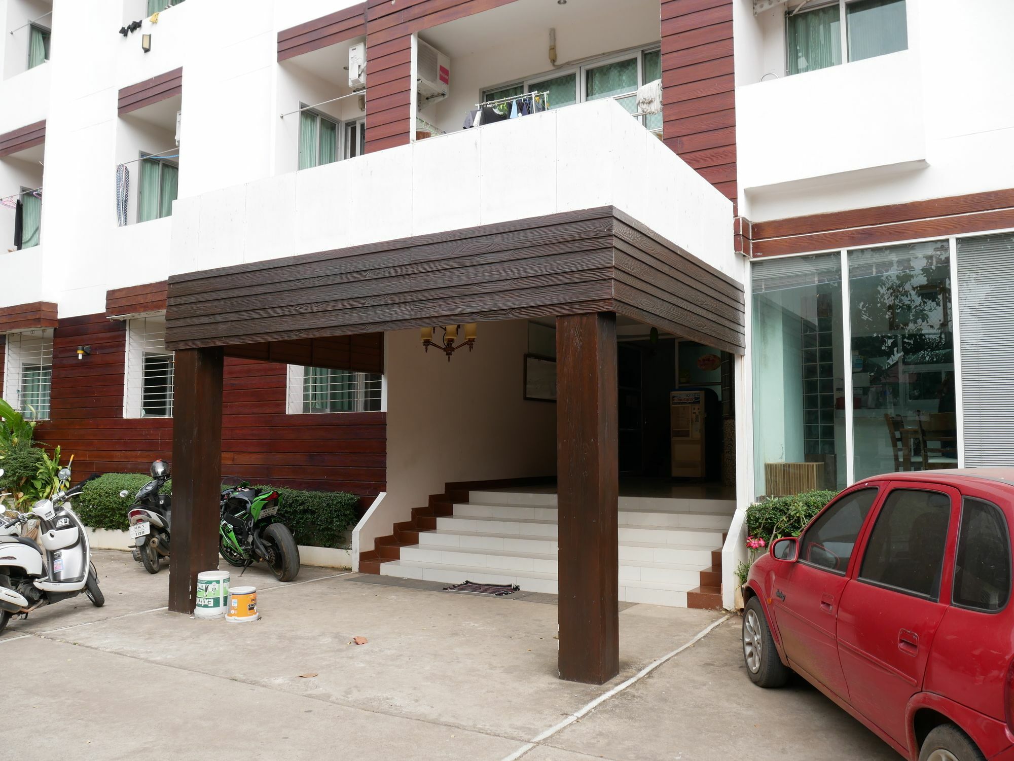 Siriwan Grand Garden Apartment Khon Kaen Buitenkant foto